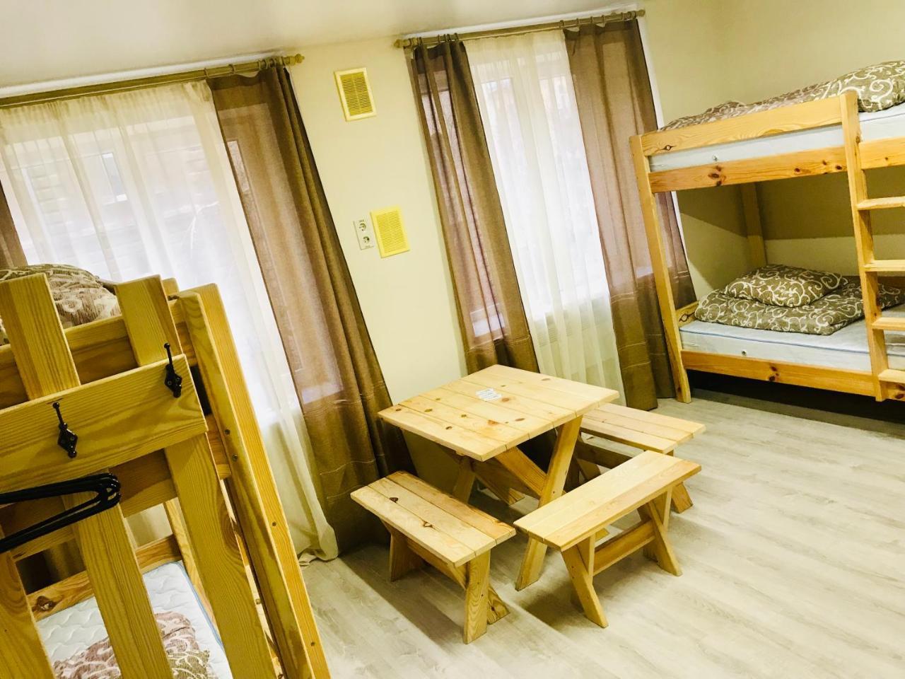 Pid Vysokym Zamkom Lviv Exterior photo